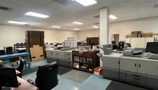 1511 Beverly Blvd, Los Angeles, CA for lease - Interior Photo - Image 3 of 5