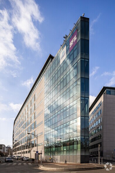 1-3 Rue Du Passeur De Boulogne, Issy-les-Moulineaux à louer - Photo du bâtiment - Image 2 de 5