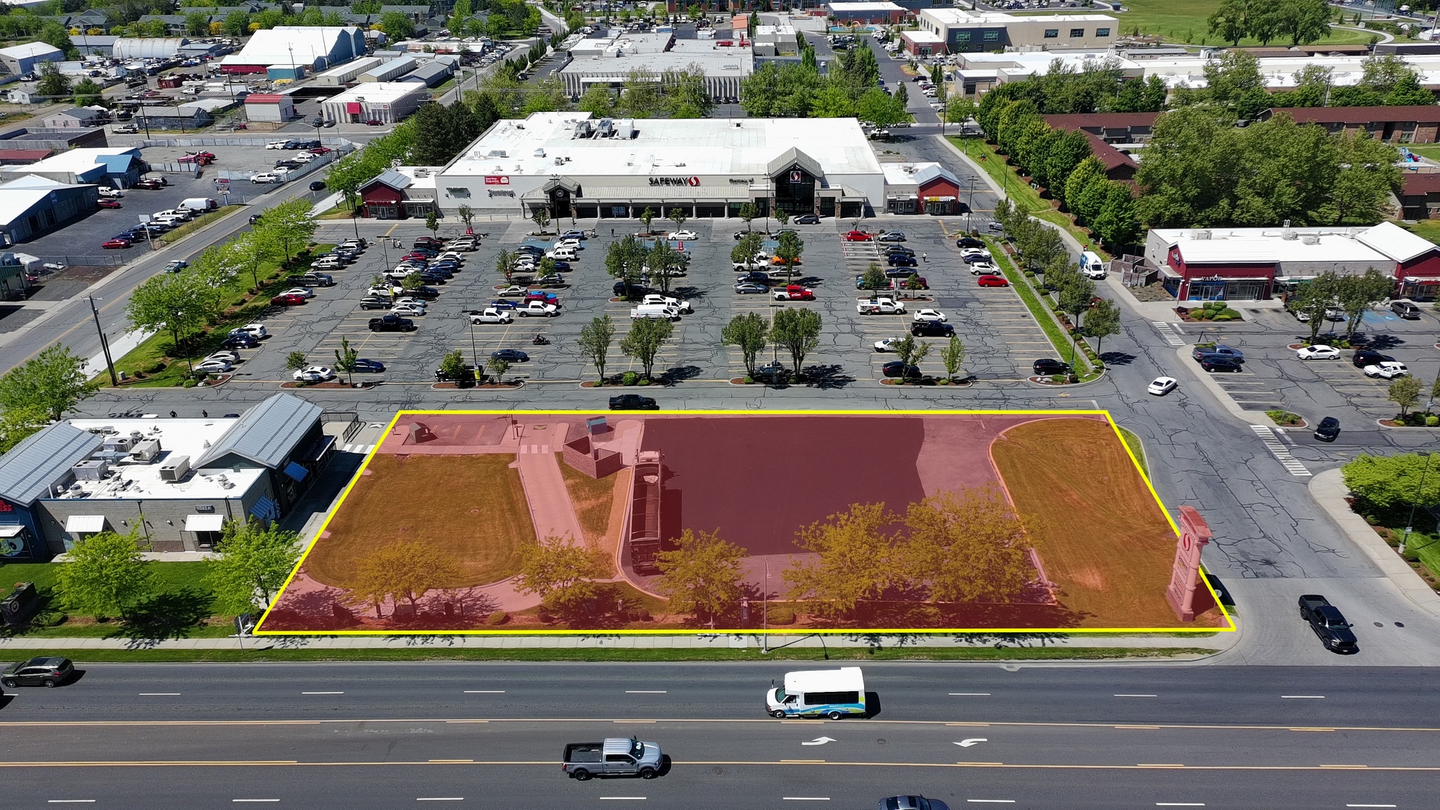 3909 N Market St, Spokane, WA for lease Primary Photo- Image 1 of 4