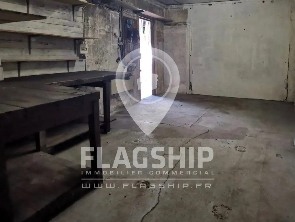 Industrial in Paris for lease Interior Photo- Image 1 of 6