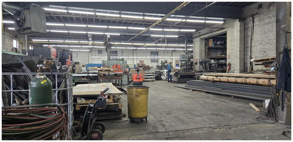 307 Vandervoort Ave, Brooklyn, NY à louer - Photo du bâtiment - Image 3 de 11