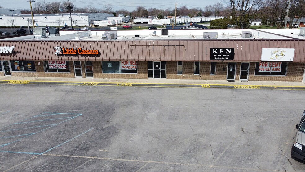 1501-1519 S State Road 37, Elwood, IN à louer - Photo du bâtiment - Image 2 de 5