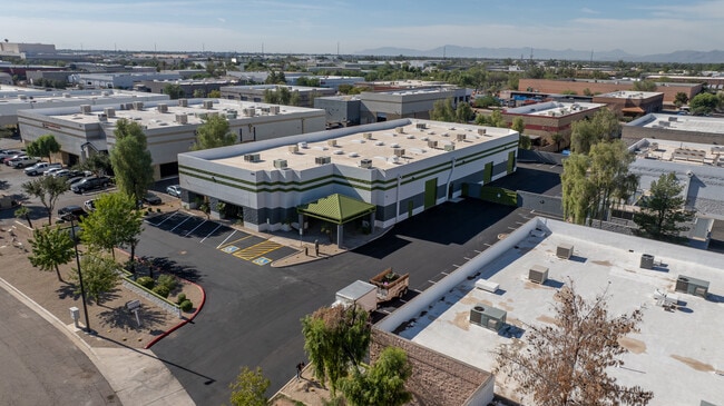 More details for 240 N Sunway Dr, Gilbert, AZ - Industrial for Lease