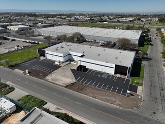 More details for 2401-2403 Stagecoach Rd, Stockton, CA - Industrial for Lease