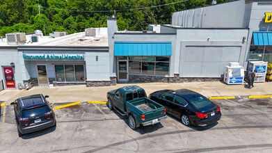 4706-4722 NE Vivion Rd, Kansas City, MO for lease Interior Photo- Image 2 of 7