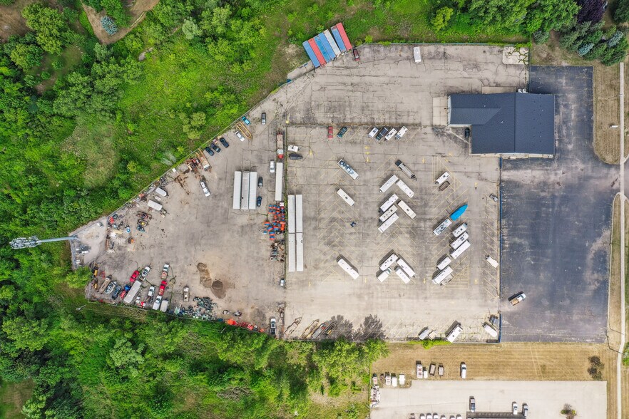 4500 Remembrance Rd, Grand Rapids, MI à louer - Photo du bâtiment - Image 3 de 5