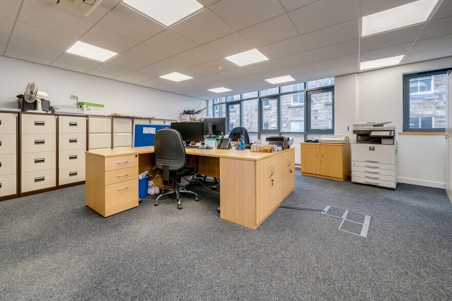 17 Albert St, Harrogate à vendre - Photo du bâtiment - Image 3 de 15