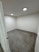 15140-15180 Raymer St, Van Nuys, CA for lease Interior Photo- Image 2 of 3