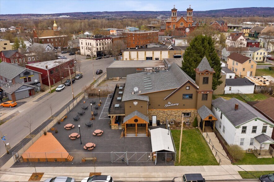 728 Court St, Utica, NY for sale - Building Photo - Image 2 of 49