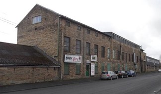 Plus de détails pour York St, Bradford - Industriel à louer