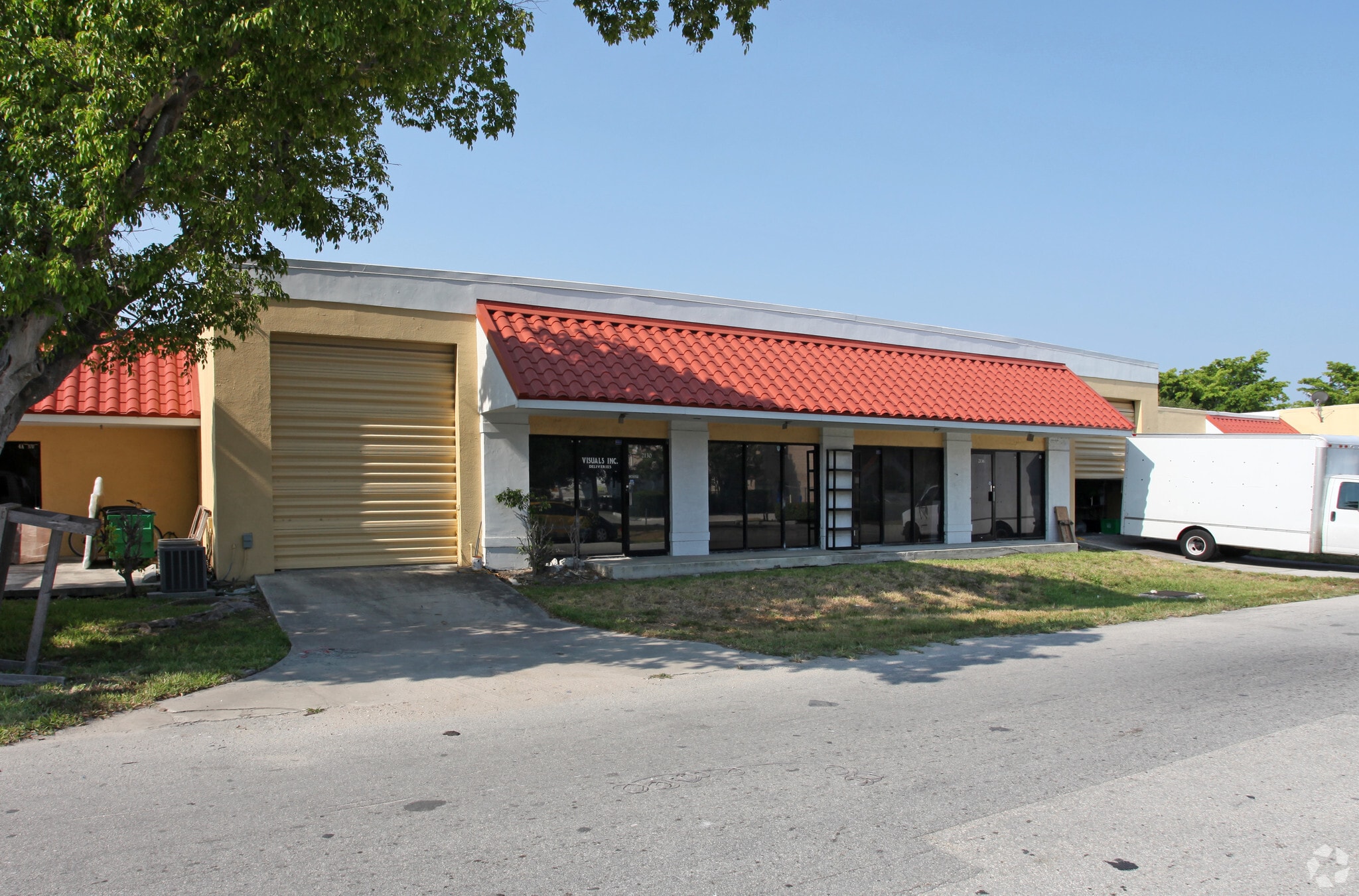 2193 N Powerline Rd, Pompano Beach, FL for lease Primary Photo- Image 1 of 6