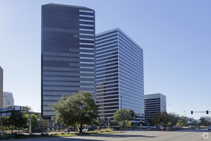 1801 Century Park E, Los Angeles, CA à louer - Photo du bâtiment - Image 2 de 61