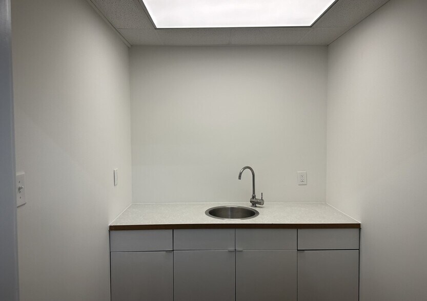 2522 Irving Blvd, Dallas, TX à louer - Photo intérieure - Image 3 de 6