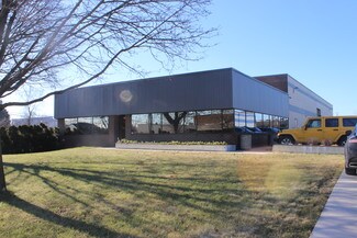 Plus de détails pour 2325 Alger Dr, Troy, MI - Industriel à louer