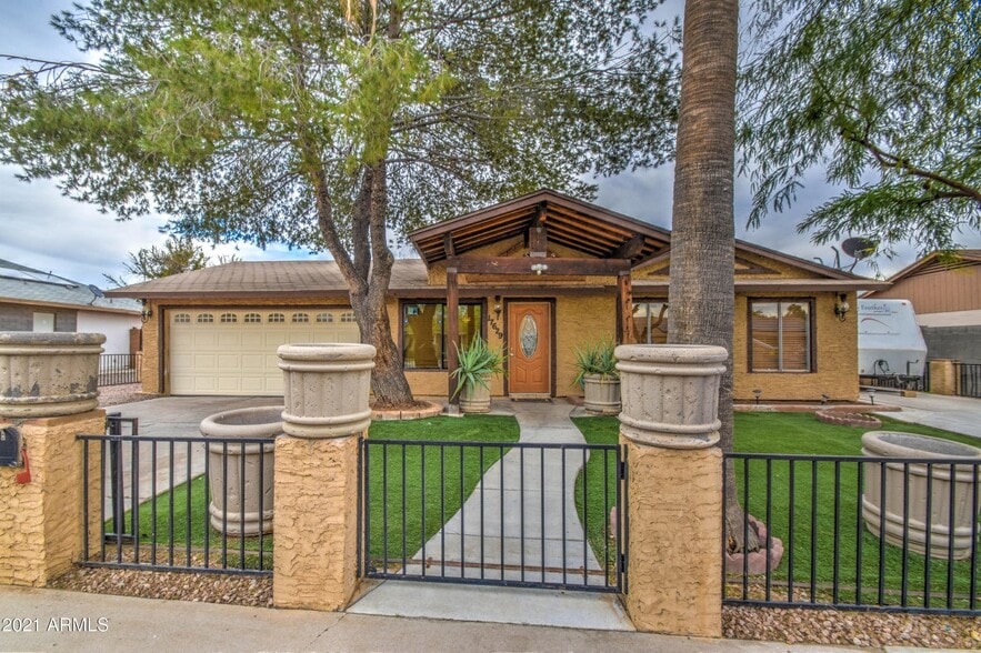 BEHAVIORAL HEALTH RESIDENTIAL PORTFOLIO portfolio of 6 properties for sale on LoopNet.ca - Building Photo - Image 2 of 20