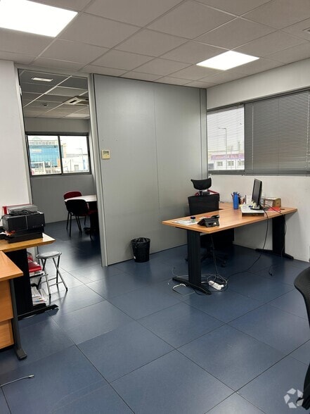 Industrial in San Fernando de Henares, Madrid for lease - Building Photo - Image 1 of 1