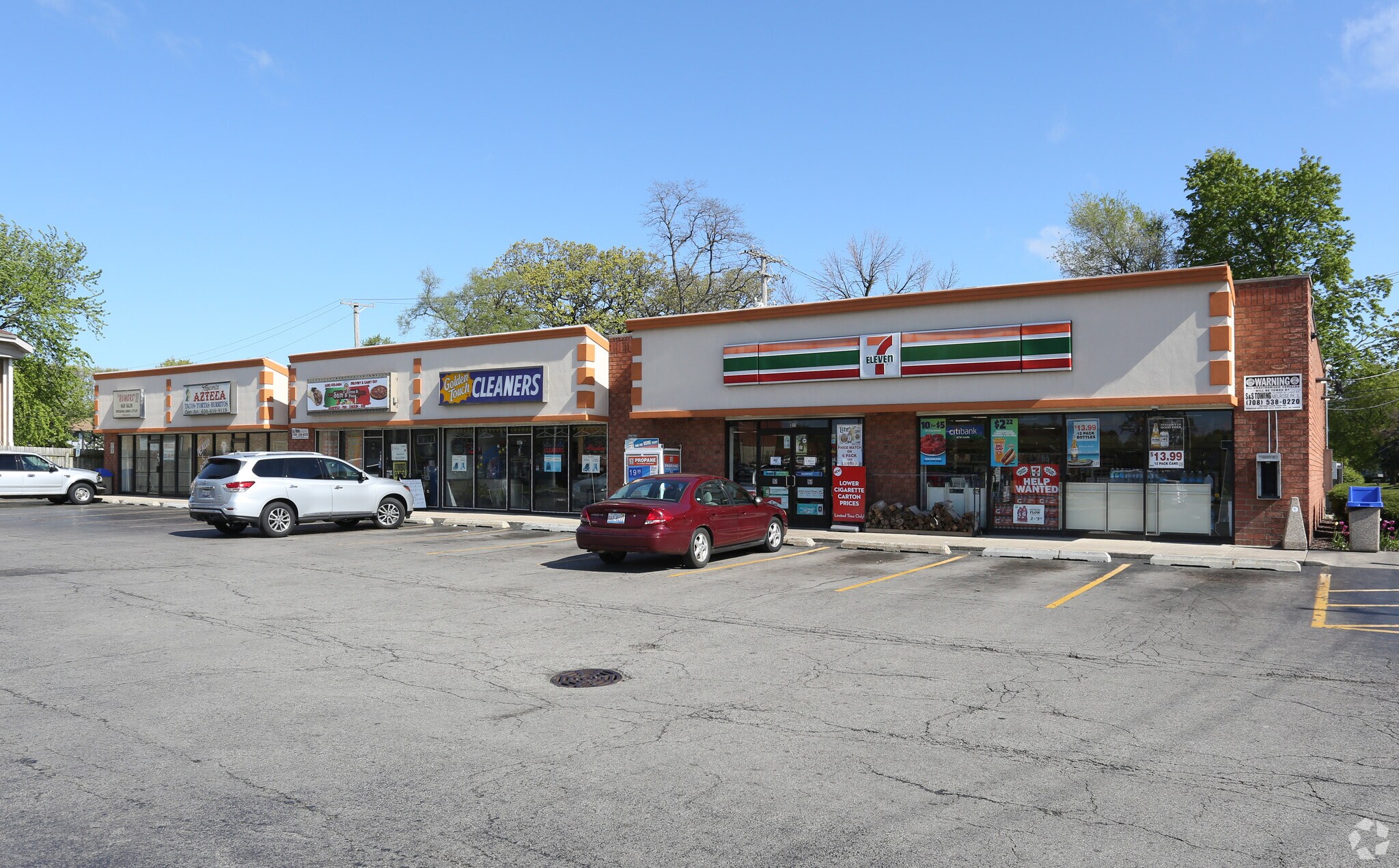 301-311 E Irving Park Rd, Wood Dale, IL for sale Primary Photo- Image 1 of 1