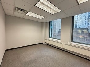 105 W Madison St, Chicago, IL for lease Interior Photo- Image 2 of 4