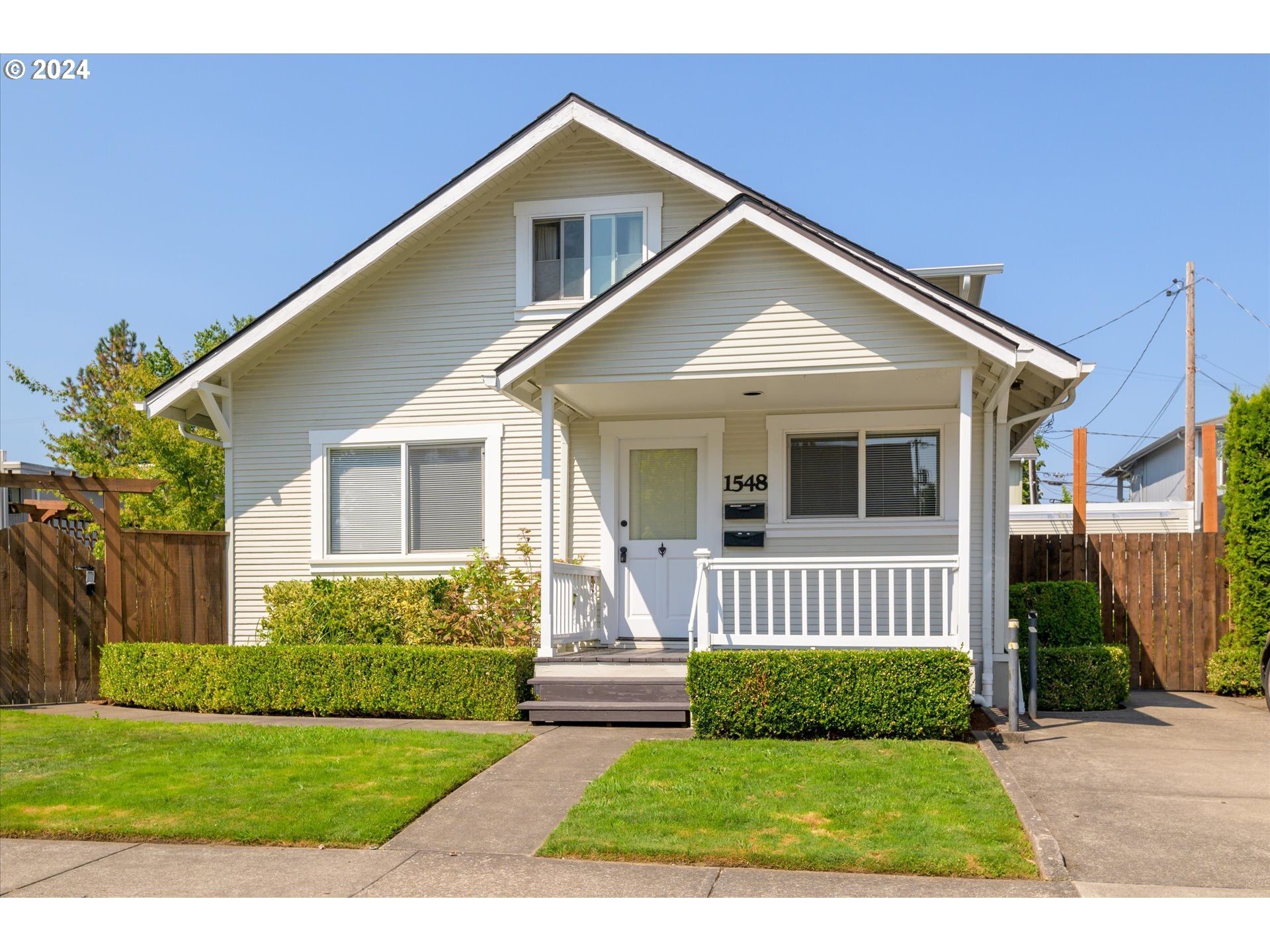 1548 Lincoln St, Eugene, OR à vendre Photo principale- Image 1 de 49