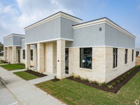 26717 Westheimer Pky, Katy, TX à vendre - Photo du bâtiment - Image 2 de 31