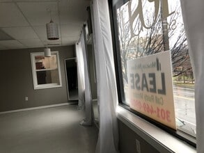 7896 Georgia Ave, Silver Spring, MD for lease Interior Photo- Image 2 of 5