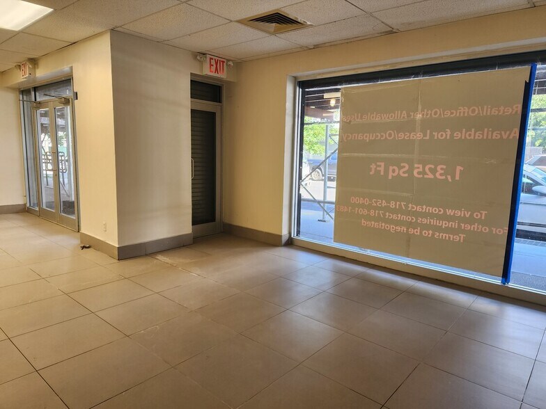 272 Marcus Garvey Blvd, Brooklyn, NY à louer - Photo intérieure - Image 2 de 11