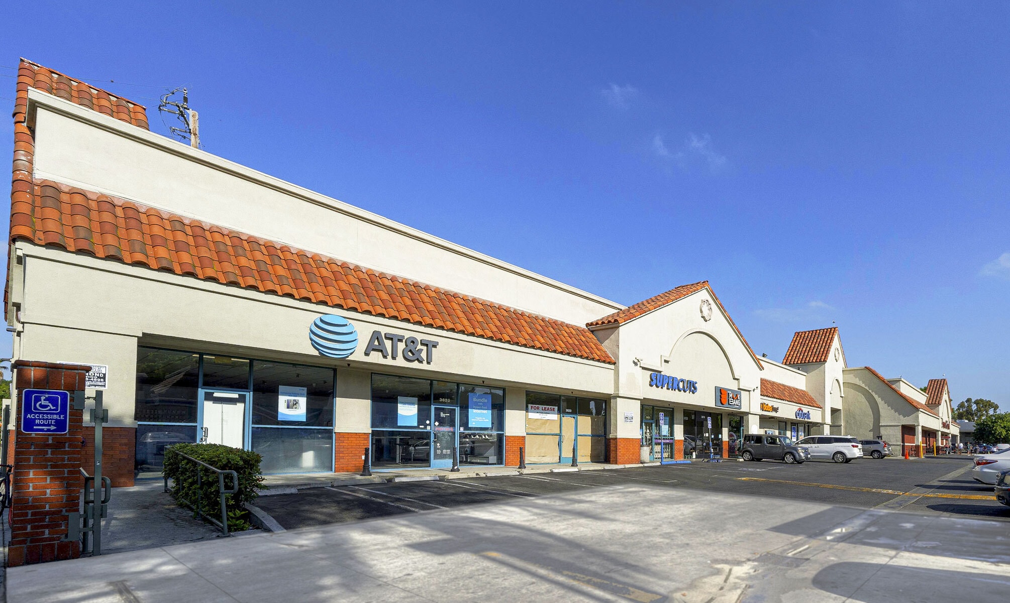 3607-3629 S Vermont Ave, Los Angeles, CA for lease Building Photo- Image 1 of 18