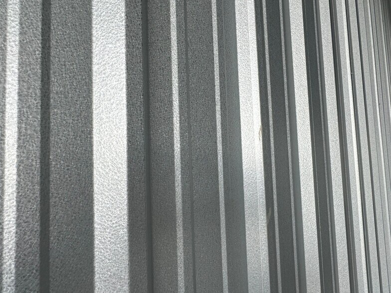 3406 Utecht Ave, Hastings, NE à vendre - Photo du bâtiment - Image 2 de 23