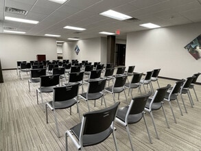 209 E Washington Ave, Jackson, MI for lease Building Photo- Image 2 of 7