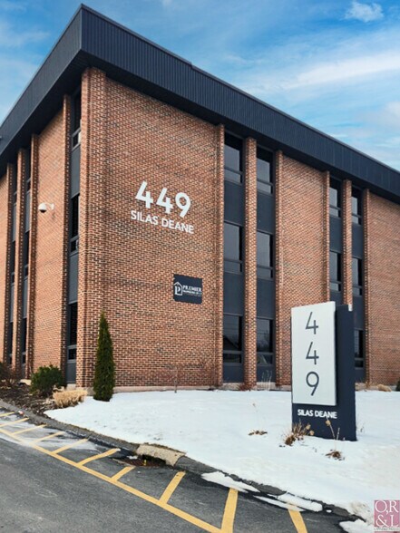 449 Silas Deane Hwy, Wethersfield, CT for lease - Building Photo - Image 1 of 35