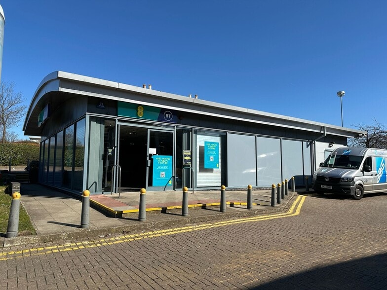 Patriot Dr, Milton Keynes à louer - Photo du bâtiment - Image 2 de 2