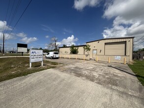 3725 FM 646 Rd, Santa Fe, TX for lease Interior Photo- Image 1 of 16