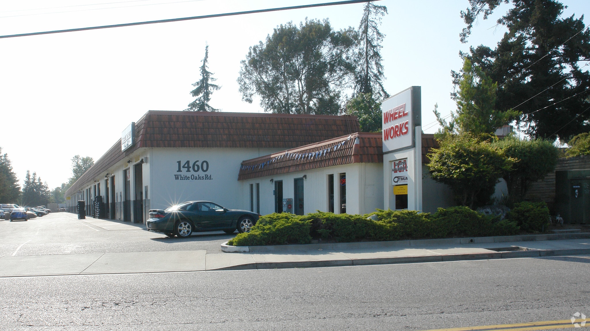 1460 White Oaks Rd, Campbell, CA à louer Photo du bâtiment- Image 1 de 5