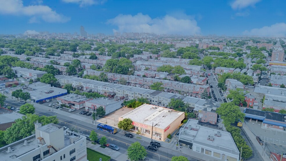 3460 Nostrand Ave, Brooklyn, NY à vendre - Photo du bâtiment - Image 2 de 26