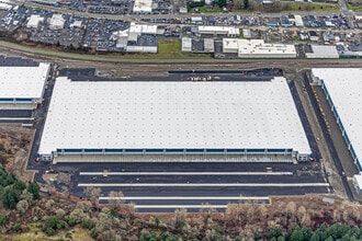 5802 S Burlington Way, Tacoma, WA à louer Photo intérieure- Image 2 de 2