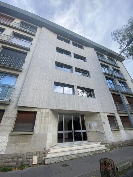 Immeuble residentiel dans Nantes à vendre - Photo du bâtiment - Image 1 de 6