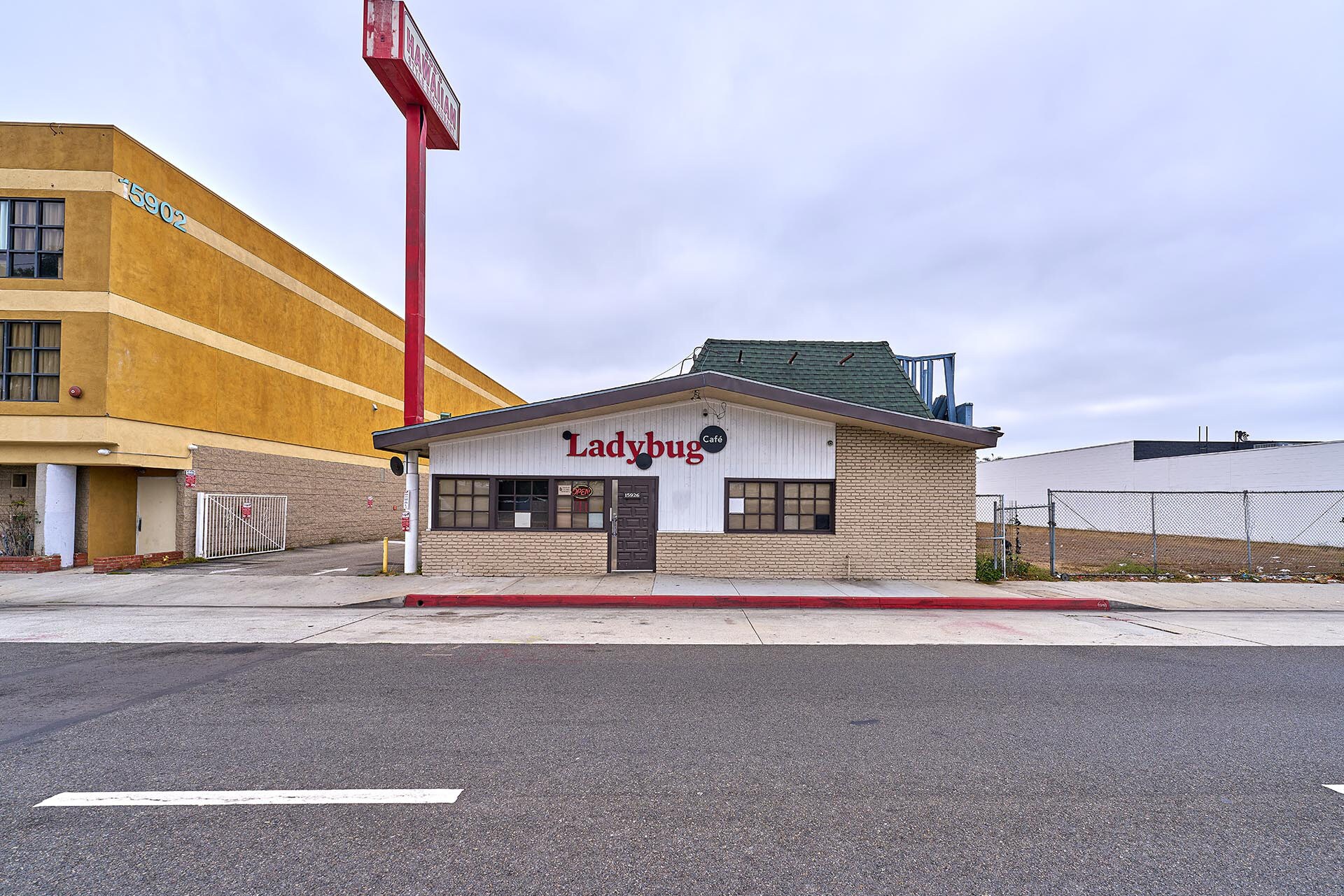 15926 S Western Ave, Gardena, CA à vendre Photo du bâtiment- Image 1 de 19