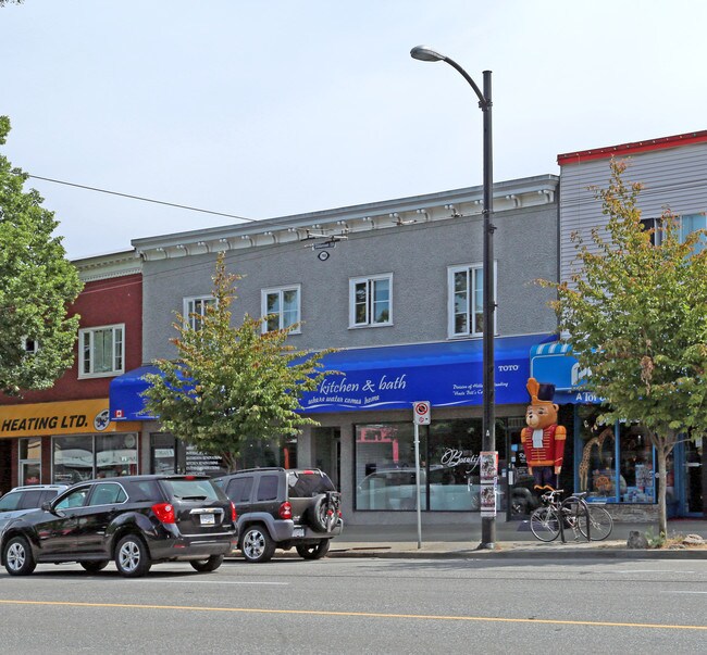 More details for 3272-3278 Main St, Vancouver, BC - Retail for Lease