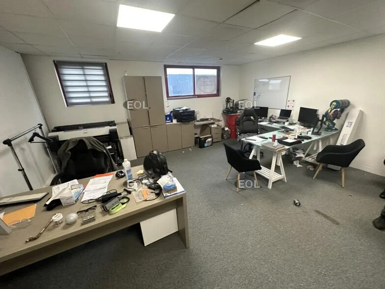 Flex dans Gretz-Armainvilliers à louer - Photo intérieure - Image 2 de 7