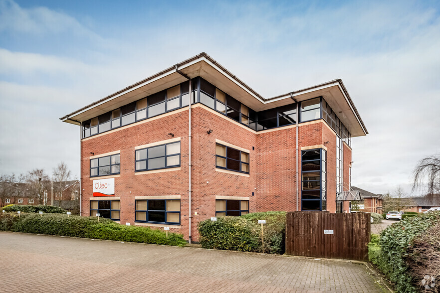Beecham Ct, Wigan for lease - Building Photo - Image 2 of 3