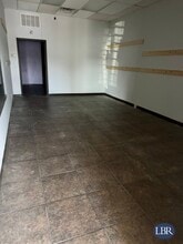 2056 N Courtenay Pky, Merritt Island, FL à louer Photo intérieure- Image 2 de 5