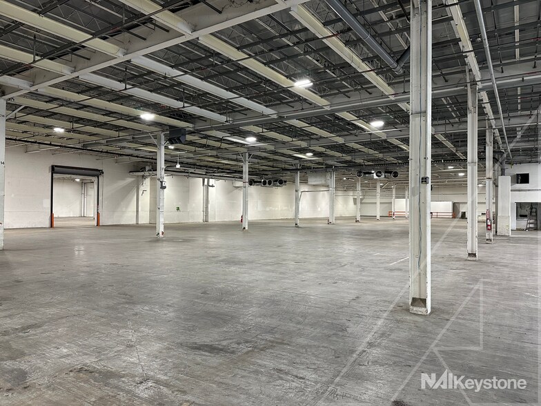 2525 N 12th St, Reading, PA à louer - Photo du bâtiment - Image 1 de 5