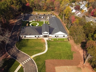 Plus de détails pour 10205 Sam Furr Rd, Huntersville, NC - Spécialité à vendre