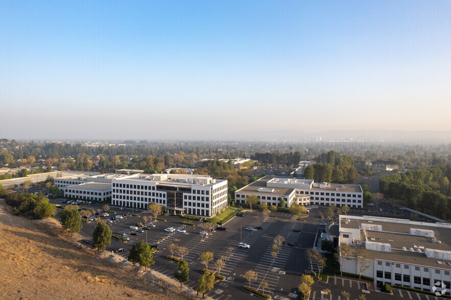 8521 Fallbrook Ave, West Hills, CA for lease - Aerial - Image 2 of 2