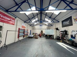 Uddens Trading Estate, Wimborne for lease Interior Photo- Image 2 of 2