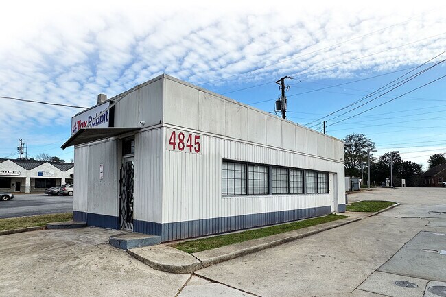 Plus de détails pour 4845 Memorial Dr, Stone Mountain, GA - Bureau/Commerce de détail à louer
