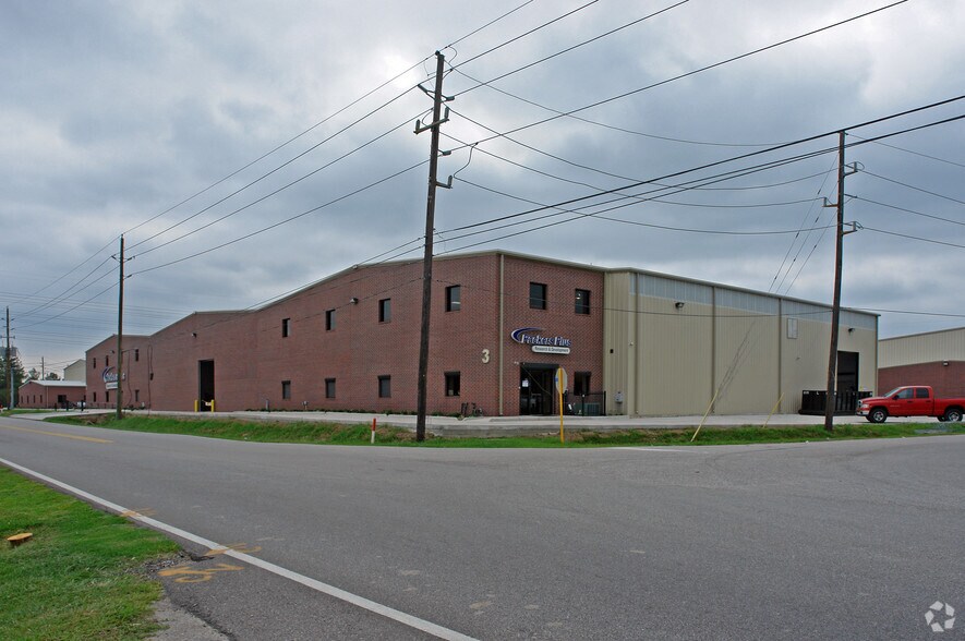 11221 Cutten Rd, Houston, TX à louer - Photo du bâtiment - Image 2 de 4