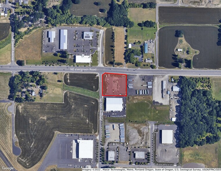 4282 NE 30th Ave, Hillsboro, OR à vendre - Photo du bâtiment - Image 2 de 6