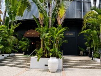 Plus de détails pour 1111 SW 1st Ave, Miami, FL - Multi-résidentiel à vendre