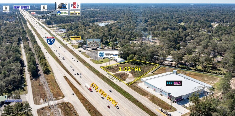17722 Us-59 N, New Caney, TX à vendre - Photo du bâtiment - Image 3 de 11